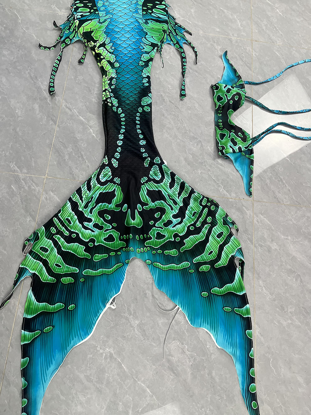 Hot selling Colorful Mermaid T - Aquarium 评论和价格